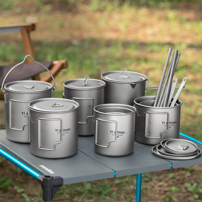 Camping Cooking Gear - Tiartisan 屋外チタン軽量ポータブルティーコーヒーカップ折りたたみハンドルキャンプ水マグハイキング旅行用
